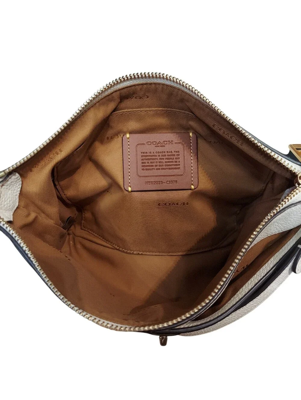 Coach Polly Leather Turnlock Crossbody W/ Gold Tone HW Gently Loved Made In 2020